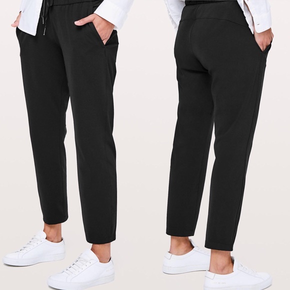 lululemon athletica Pants - Lululemon on the fly pant size 2